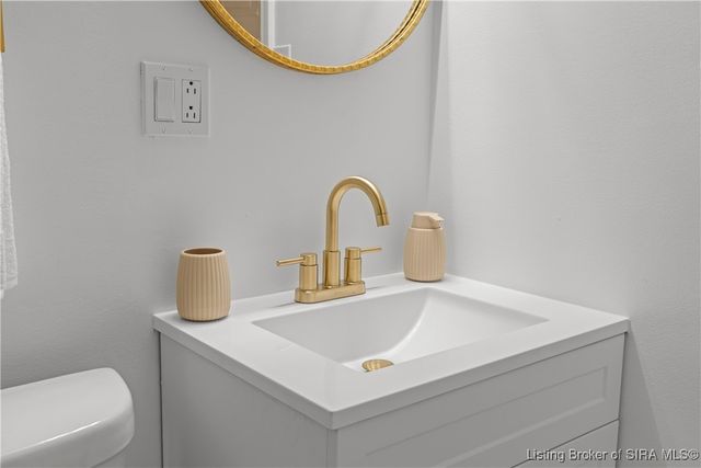 2330 Raintree Drive, Clarksville, IN 47129