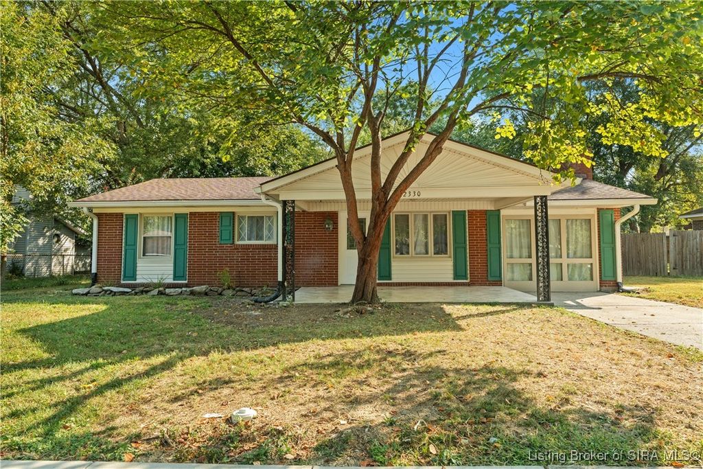 2330 Raintree Drive, Clarksville, IN 47129