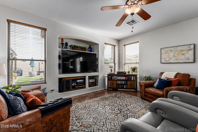 1297 E BOSI Court, San Tan Valley, AZ 85140