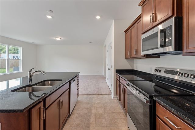 353 Blue Oak Drive, Moncks Corner, SC 29461