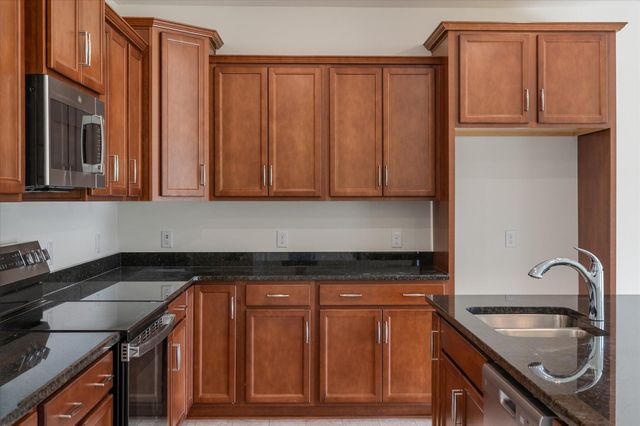 353 Blue Oak Drive, Moncks Corner, SC 29461