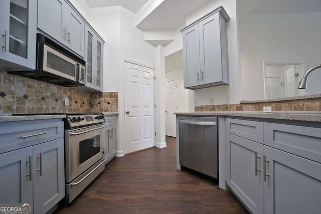 2700 Pine Tree Road NE 2302, Atlanta, GA 30324