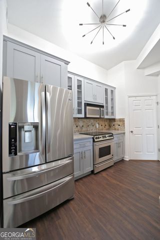 2700 Pine Tree Road NE 2302, Atlanta, GA 30324