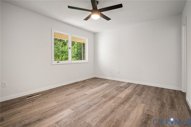 1720 Early Settlers Rd, Richmond, VA 23235