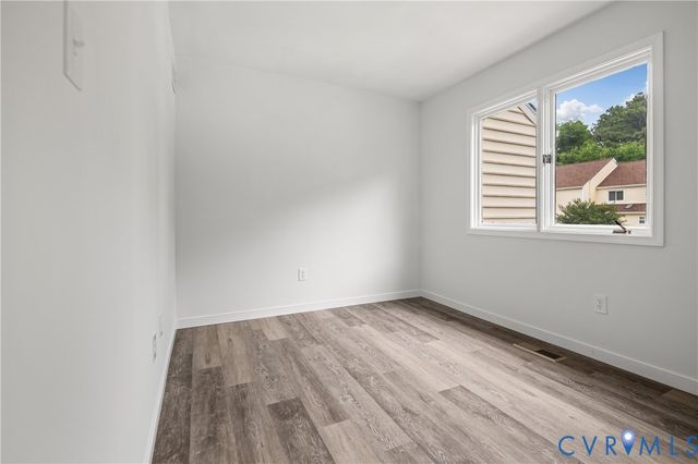 1720 Early Settlers Rd, Richmond, VA 23235