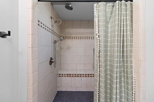 1700 E MIDWAY ROAD, Appleton, WI 54915