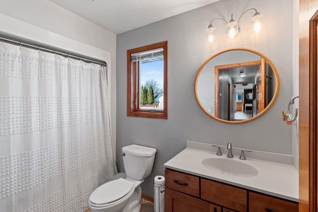 1700 E MIDWAY ROAD, Appleton, WI 54915