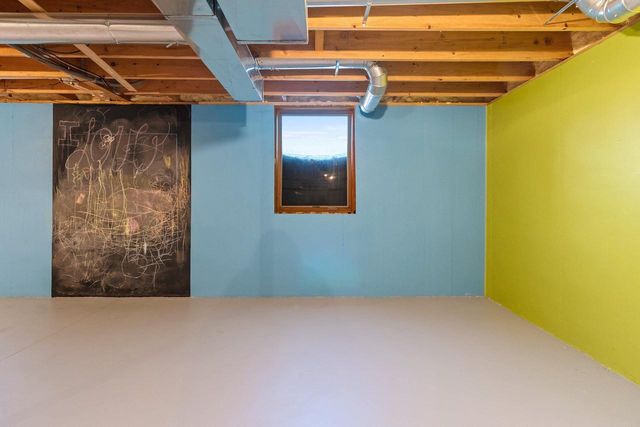 1700 E MIDWAY ROAD, Appleton, WI 54915