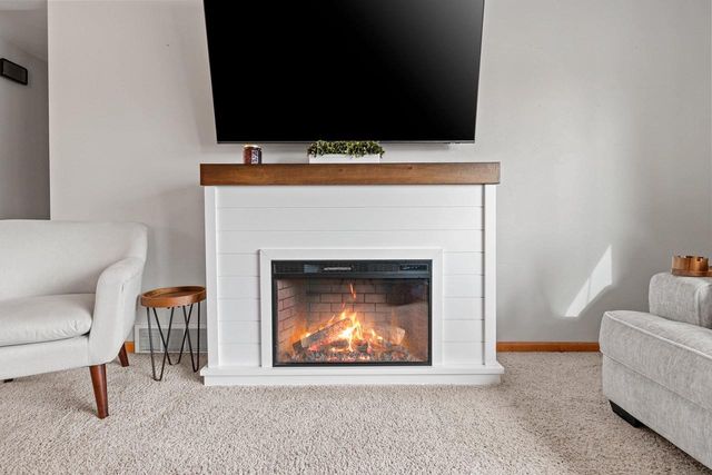 1700 E MIDWAY ROAD, Appleton, WI 54915