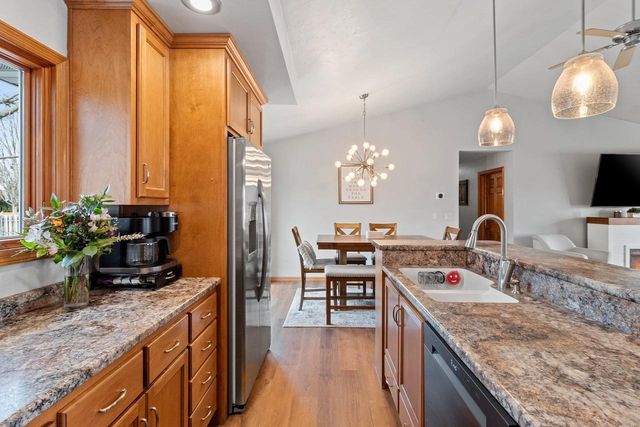 1700 E MIDWAY ROAD, Appleton, WI 54915