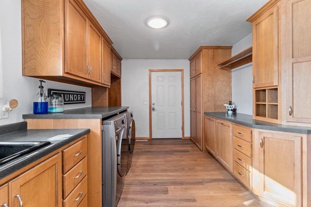 1700 E MIDWAY ROAD, Appleton, WI 54915