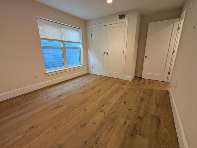 27 Ward St 201, Boston, MA 02127