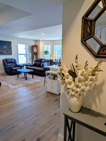 27 Ward St 201, Boston, MA 02127