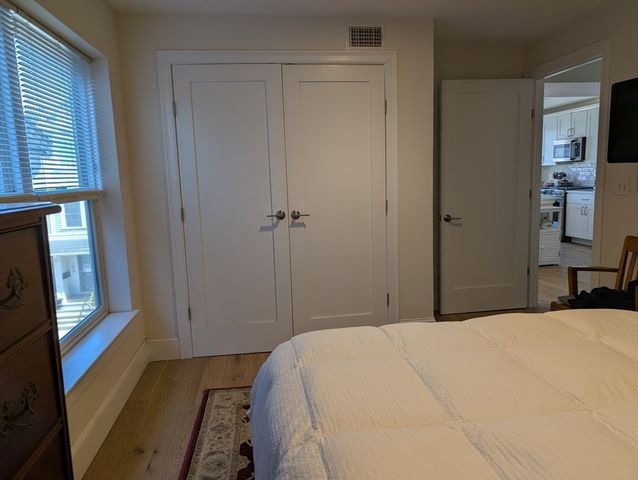 27 Ward St 201, Boston, MA 02127