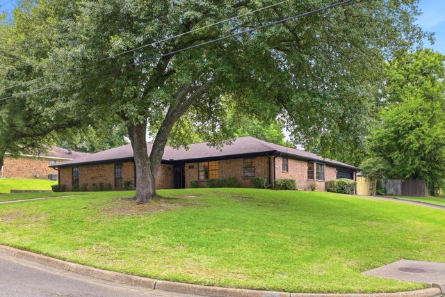 3025 Marlboro, Longview, TX 75605