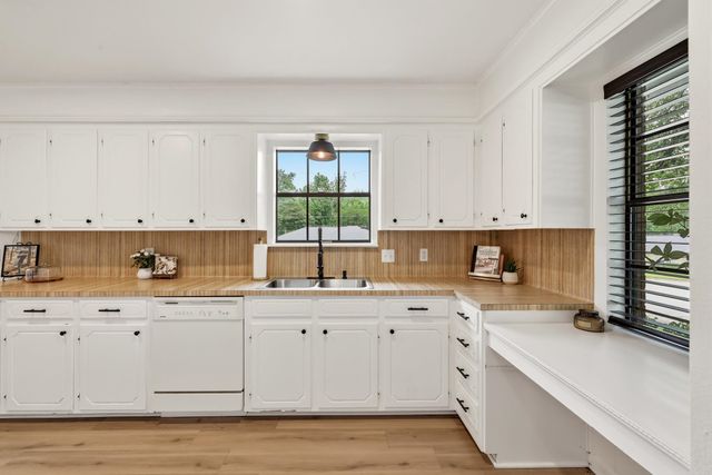 3025 Marlboro, Longview, TX 75605