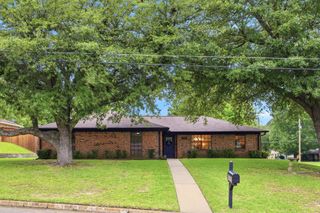 3025 Marlboro, Longview, TX 75605