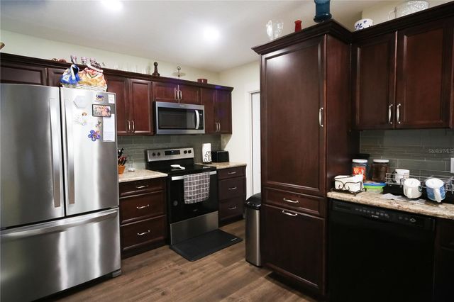 136 BAYTREE BOULEVARD, Tavares, FL 32778