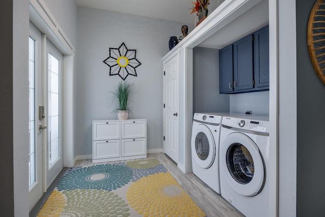 4325 Hawk Trail, Deforest, WI 53532