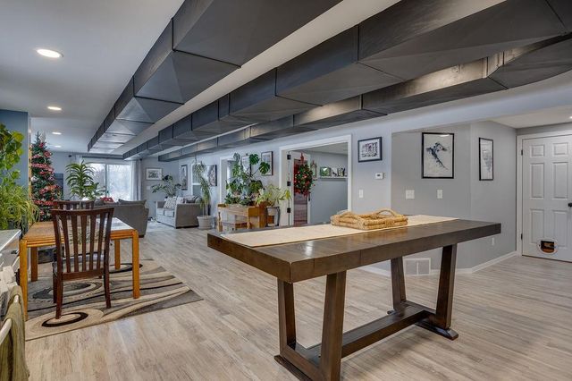 4325 Hawk Trail, Deforest, WI 53532