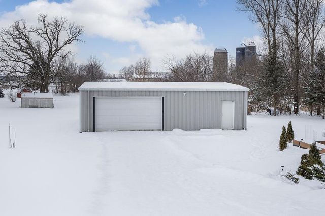 4325 Hawk Trail, Deforest, WI 53532