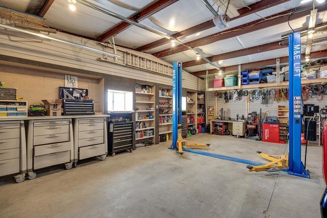 4325 Hawk Trail, Deforest, WI 53532