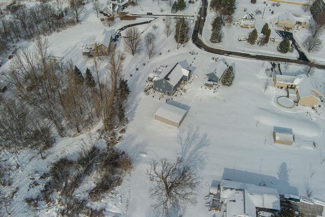 4325 Hawk Trail, Deforest, WI 53532