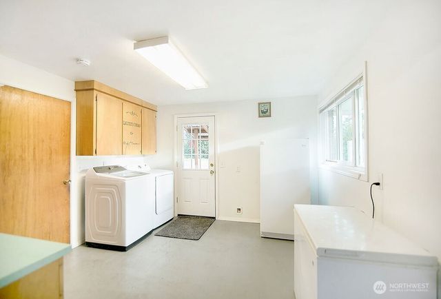 4421 89th Avenue SE, Olympia, WA 98501