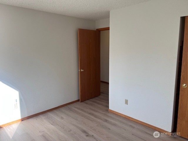 33901 28th Place SW, Federal Way, WA 98023