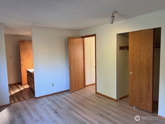 33901 28th Place SW, Federal Way, WA 98023