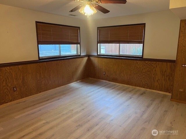 33901 28th Place SW, Federal Way, WA 98023