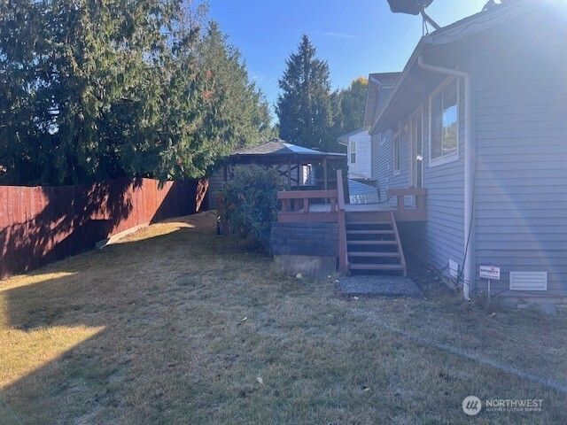 33901 28th Place SW, Federal Way, WA 98023