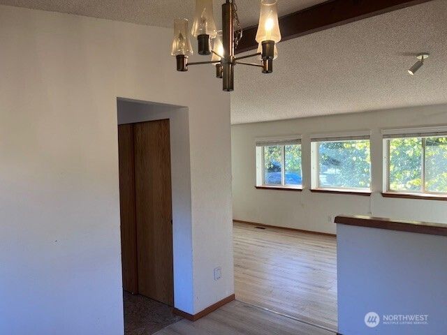 33901 28th Place SW, Federal Way, WA 98023