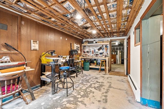 125 Hoyt Ave, Lowell, MA 01852