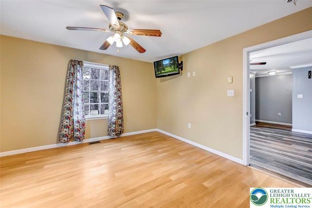 95 Parker Mews, Penn Forest Twp, PA 18210