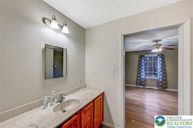 95 Parker Mews, Penn Forest Twp, PA 18210