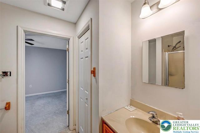 95 Parker Mews, Penn Forest Twp, PA 18210