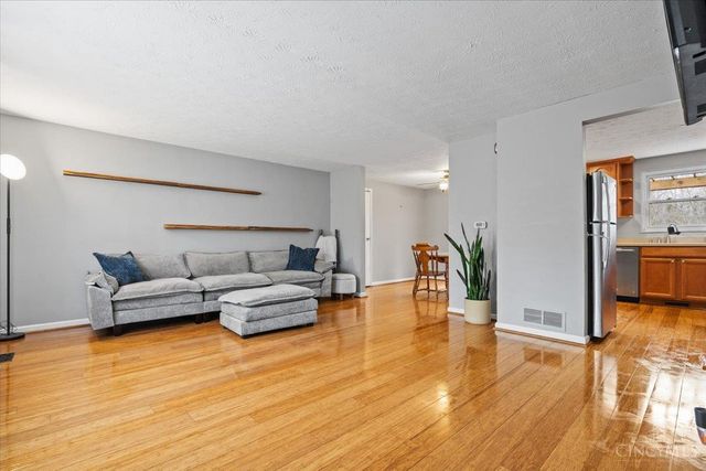 3841 Quadrant Drive, Miami Twp, OH 45052