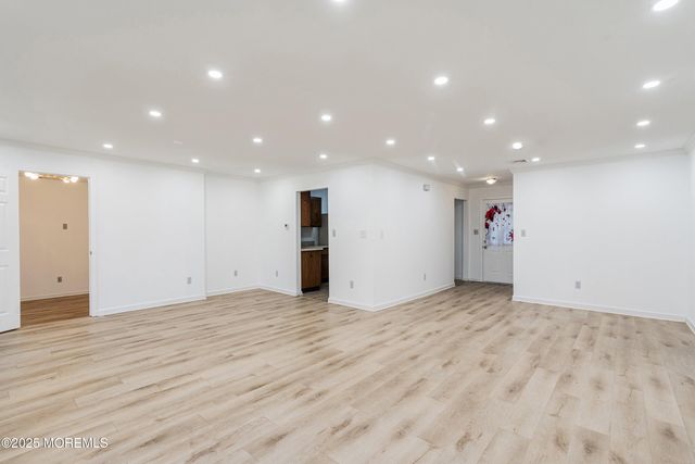 501 First Street, Manchester, NJ 08759