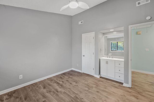 401 10th Ave S Apt A1, Myrtle Beach, SC 29577