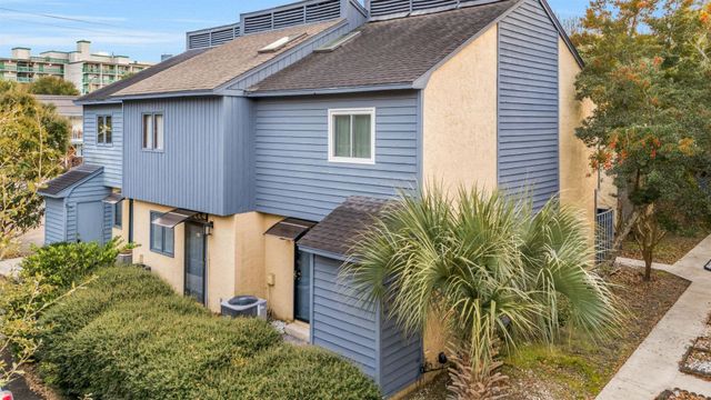 401 10th Ave S Apt A1, Myrtle Beach, SC 29577