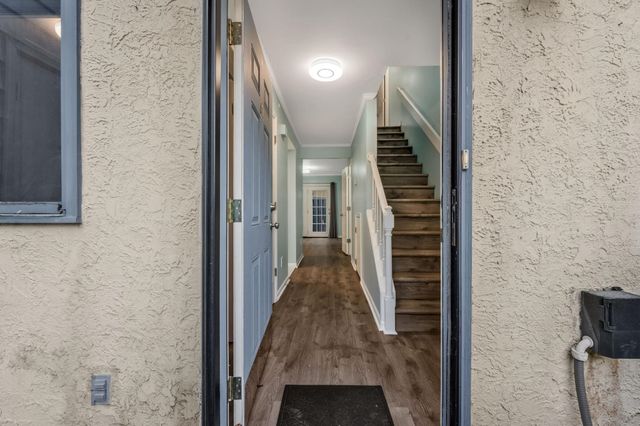 401 10th Ave S Apt A1, Myrtle Beach, SC 29577