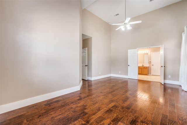 5857 Chatham Lane, The Colony, TX 75056