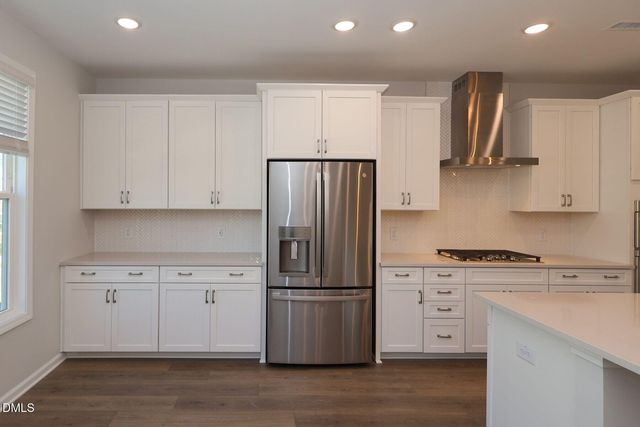 5006 Jowett'S Walk Drive 15, Cary, NC 27519