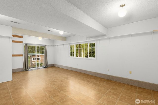 8516 375th Avenue SE, Snoqualmie, WA 98065