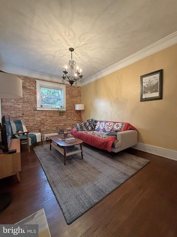 40 N PLUM ST, Lancaster, PA 17602