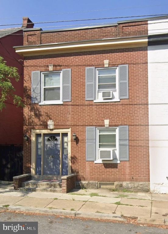 40 N PLUM ST, Lancaster, PA 17602