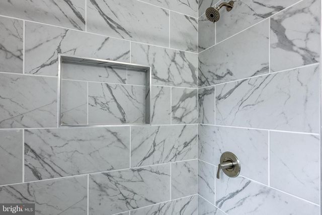 2324 KOKO LN, Baltimore, MD 21216