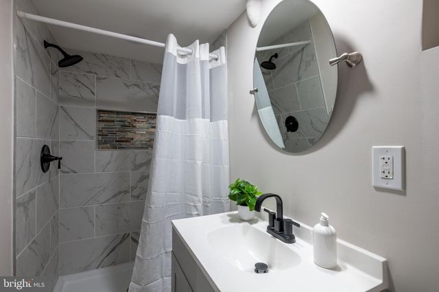 2324 KOKO LN, Baltimore, MD 21216