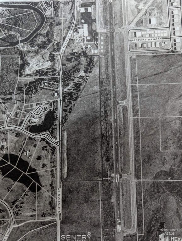 1001 S Mission, McCall, ID 83638 photo 24